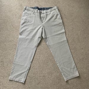 Mens Dockers slim fit khaki pants size 42W x 30 L